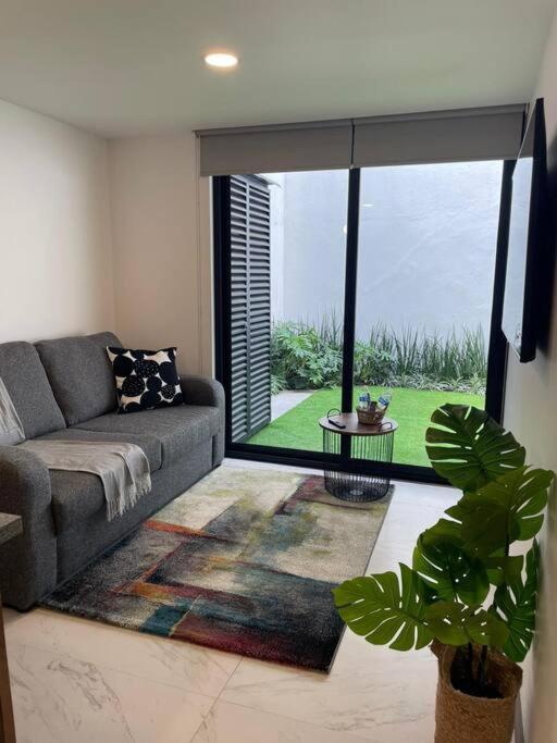 Excelente Departamento C/jardin. * Mexico City